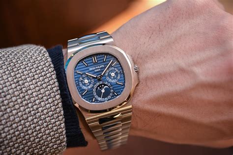 patek philippe 5040 perpetual calendar|Patek Philippe nautilus perpetual calendar.